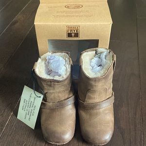 NIB Frye baby riding boots. Size 3